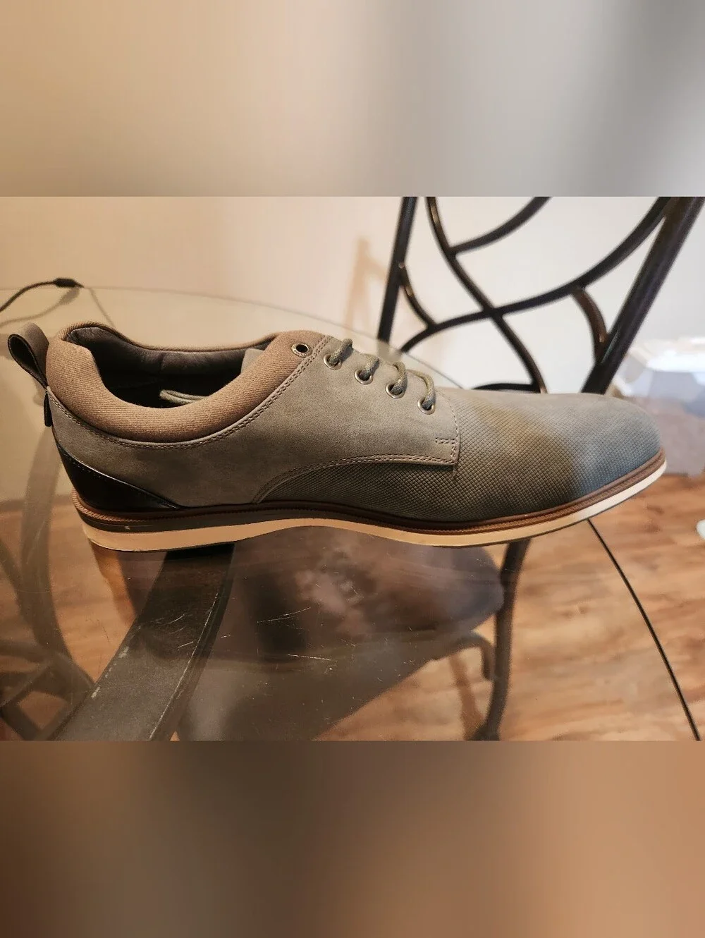 Men's Lace-Up Derbys in Gray